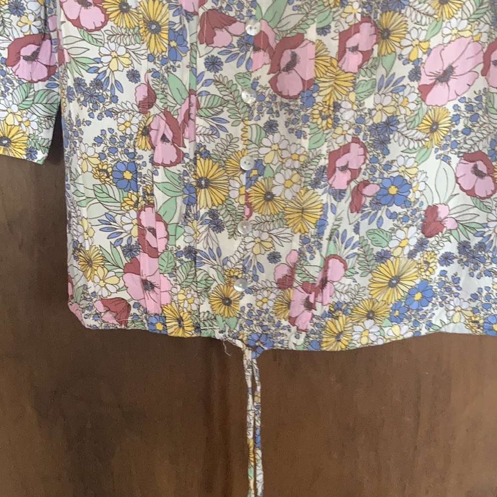 AGB floral print lightweight boho top with crochet detail size S - Picture 10 of 17